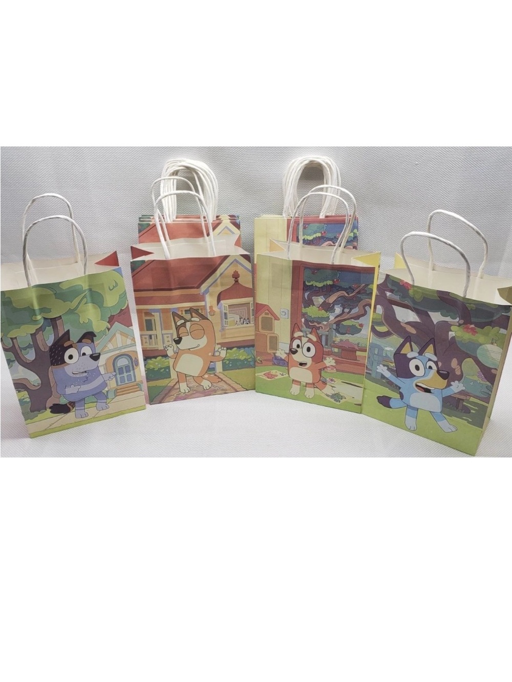 Bluey Party Favor Gift Bags – Set of 16 Kids Birthday Bags